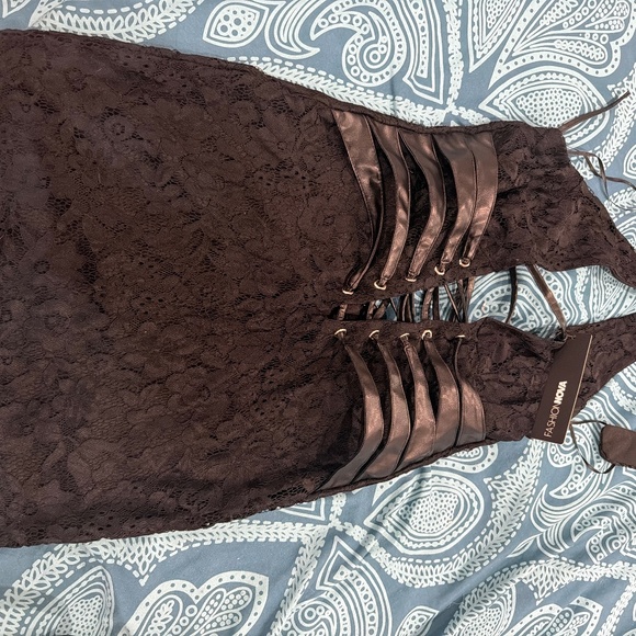 Fashion Nova Kendra lace mini dress - Picture 1 of 2